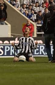 德州扑克高手早早就退出（德州扑克高手提前出局）